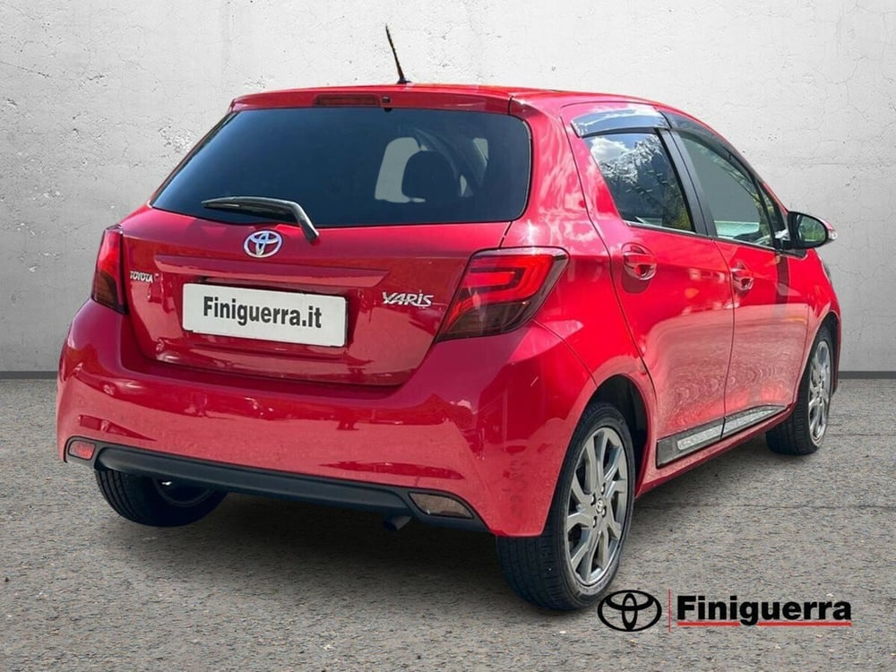 Toyota Yaris usata a Sondrio (4)