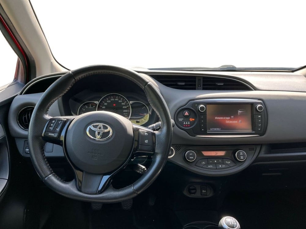 Toyota Yaris usata a Sondrio (8)