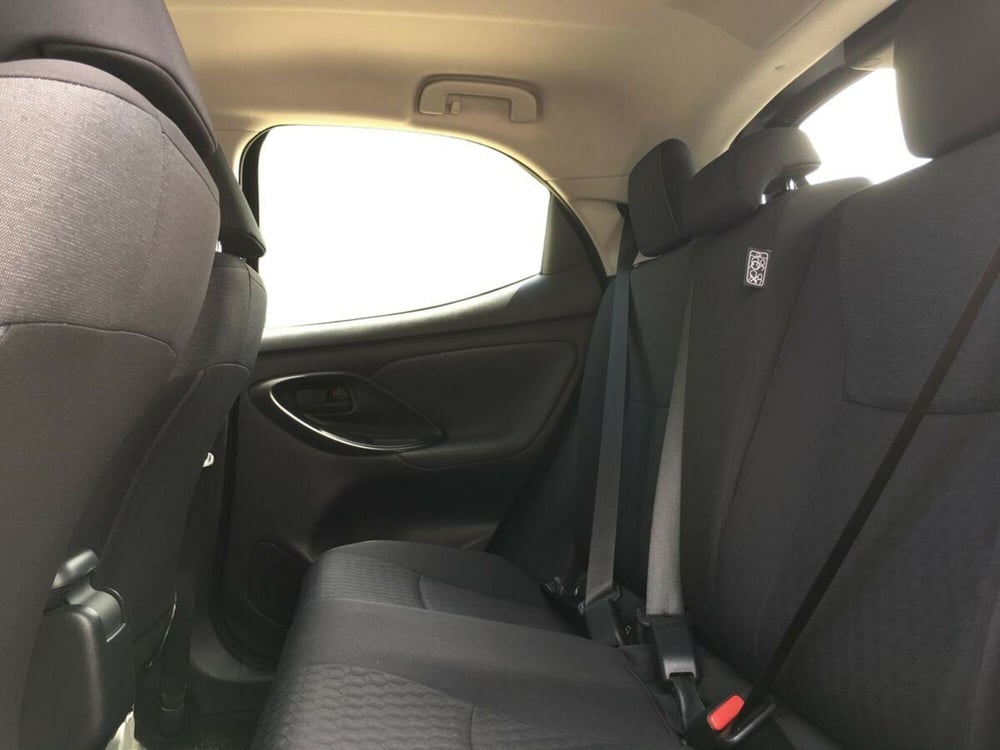 Toyota Yaris usata a Lecco (11)