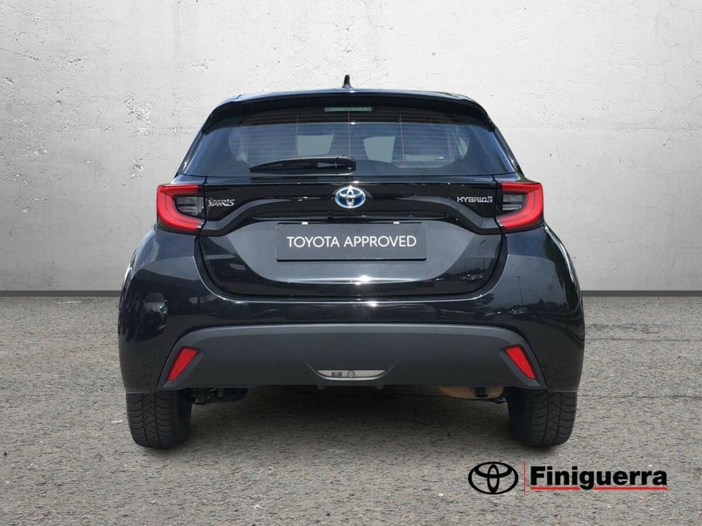 Toyota Yaris usata a Lecco (3)