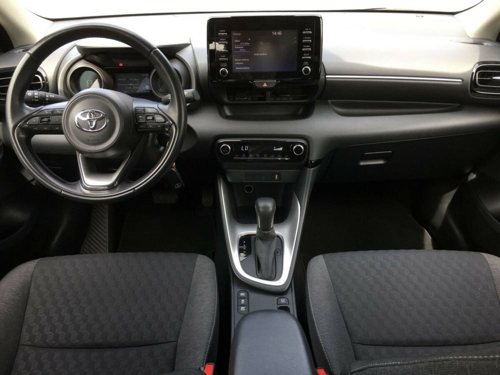 Toyota Yaris usata a Lecco (8)