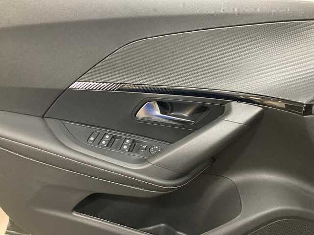 Peugeot 2008 nuova a Messina (14)