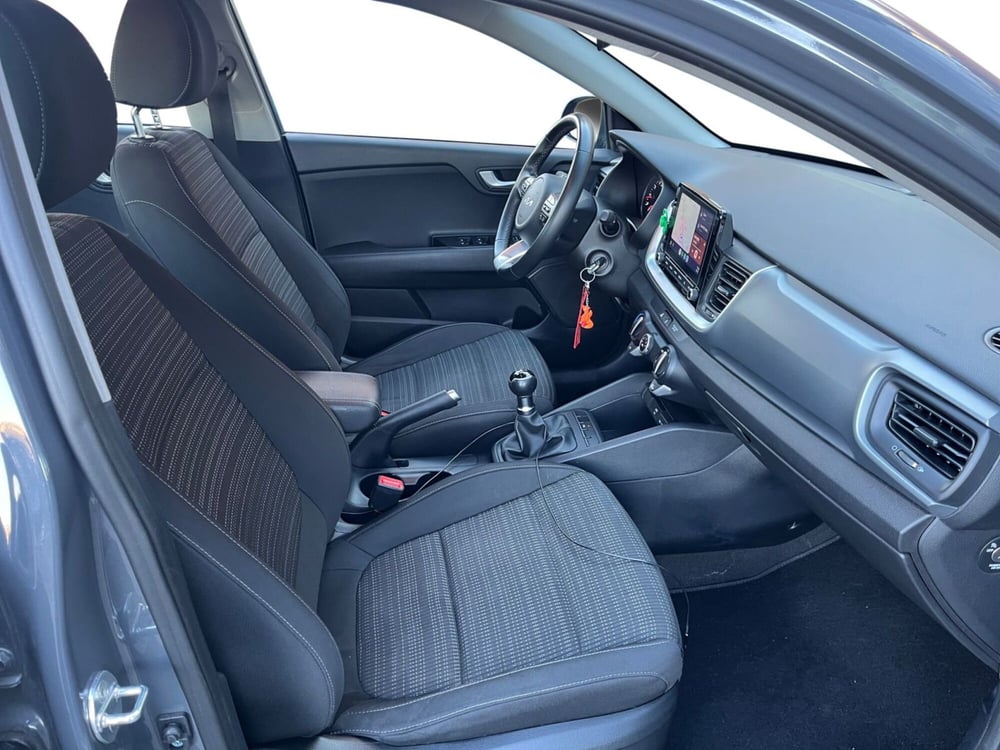 Kia Stonic usata a Modena (15)