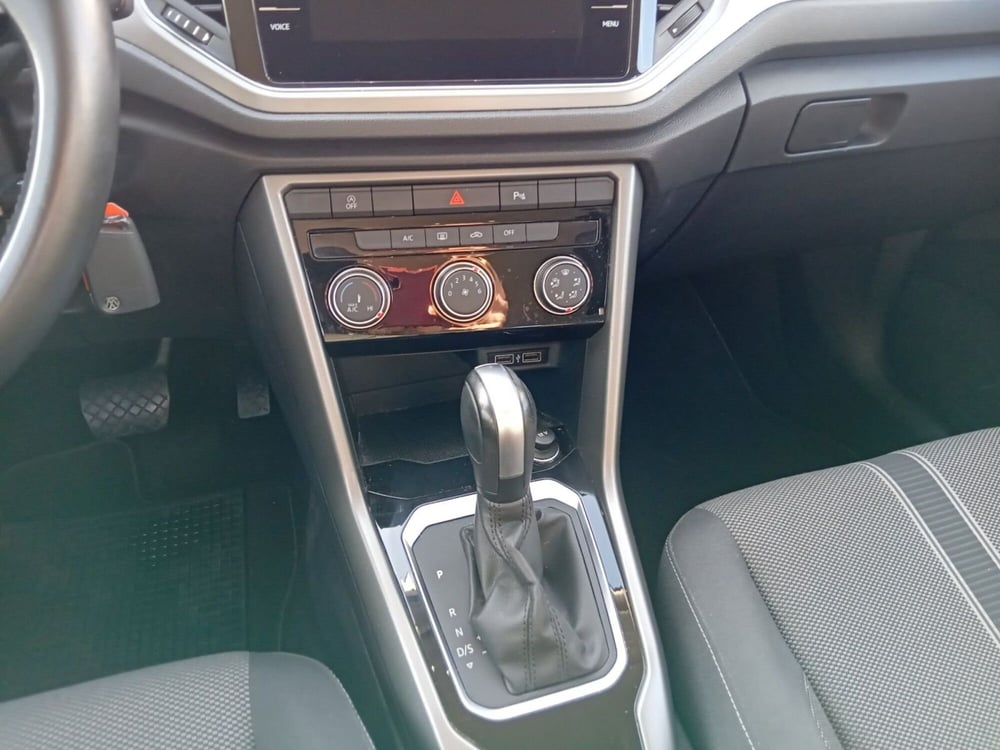 Volkswagen T-Roc usata a Modena (12)