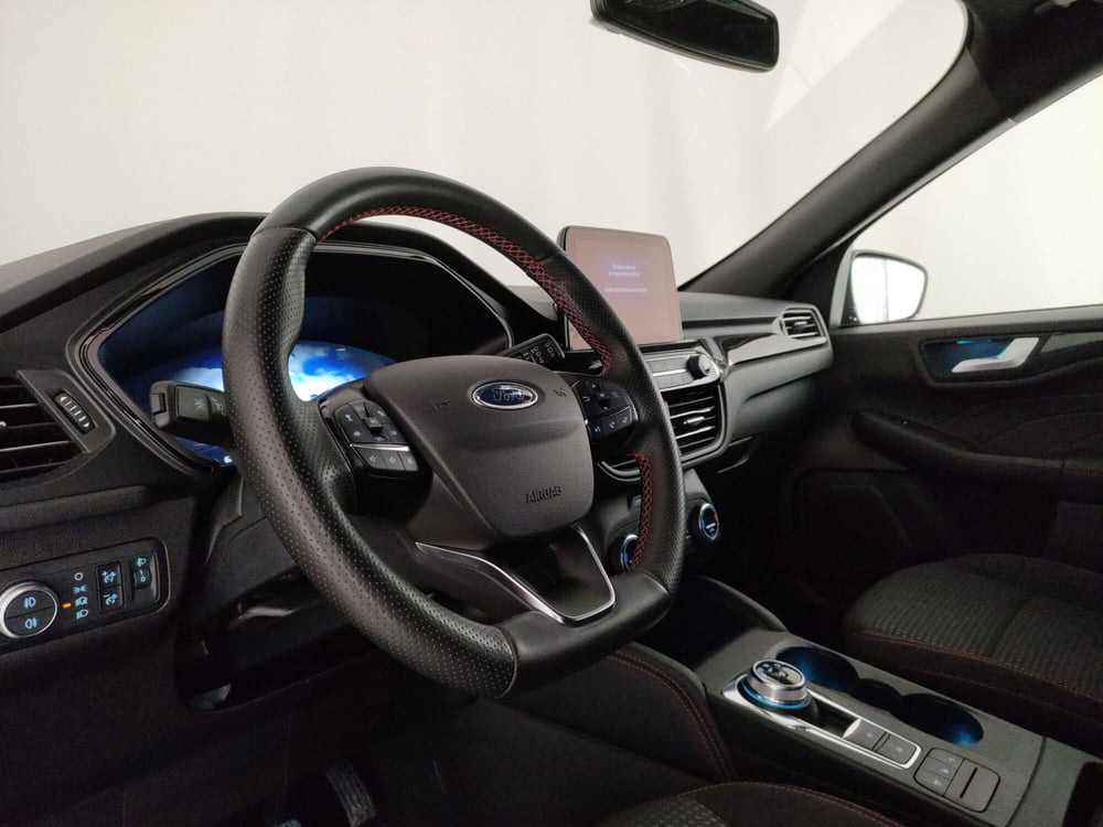 Ford Kuga usata a Roma (11)