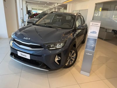 Kia Stonic 1.2 mpi Gpl Style Special Edition 78cv nuova a Castellammare di Stabia