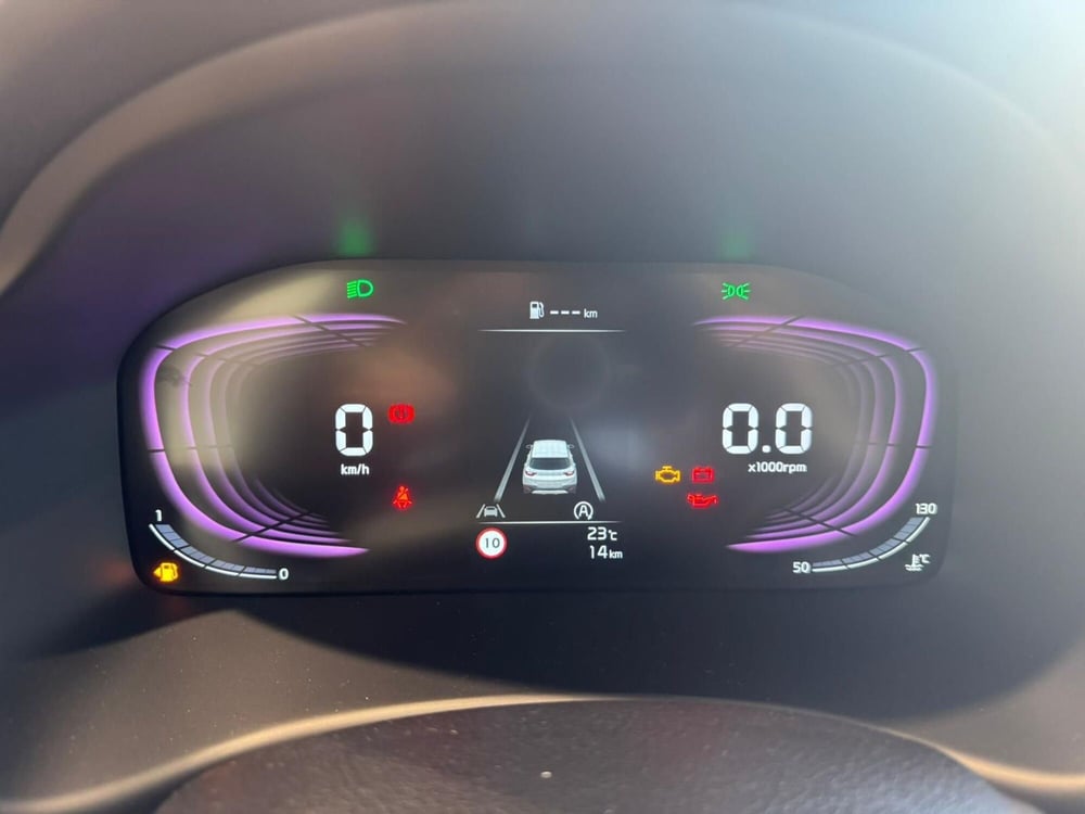 Kia Stonic nuova a Napoli (10)