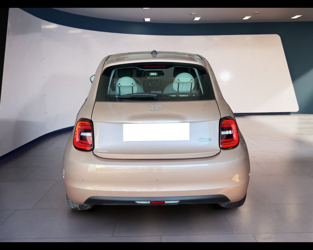 Fiat 500e usata a Torino (10)