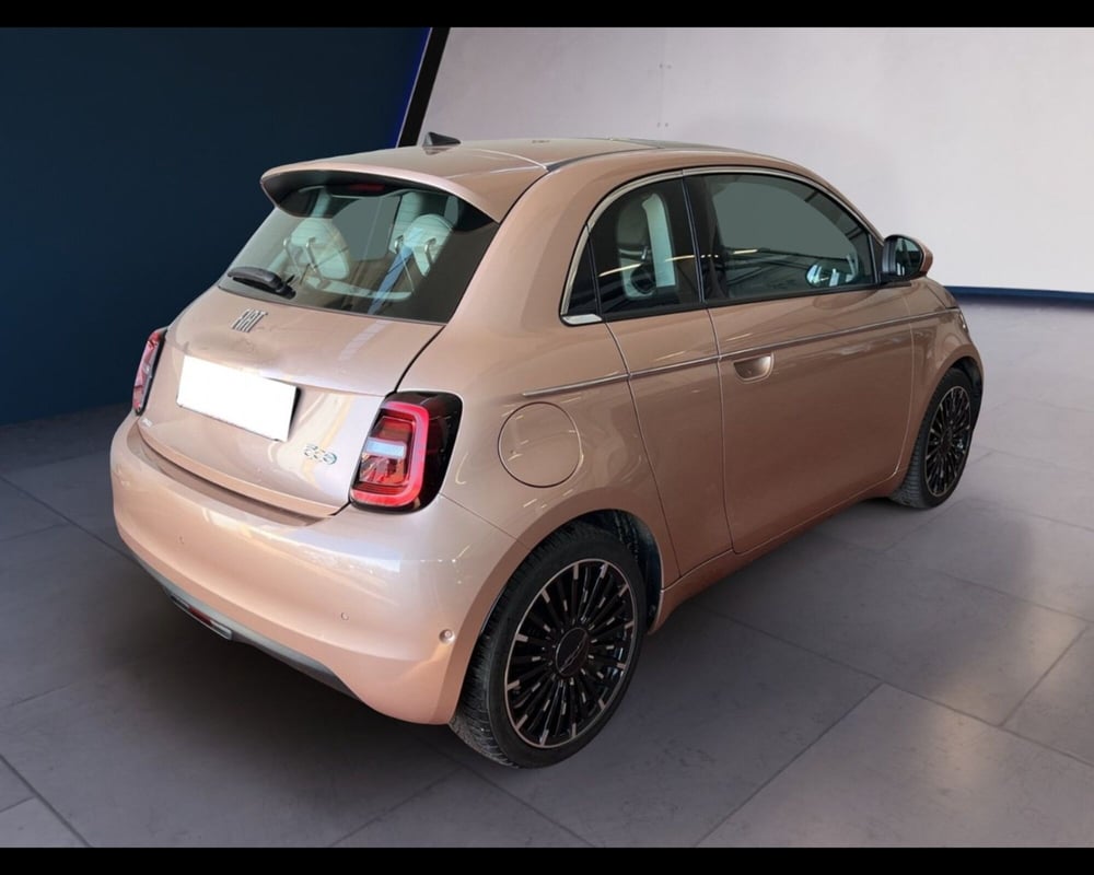 Fiat 500e usata a Torino (9)
