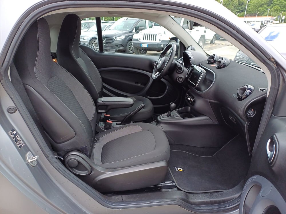 smart Fortwo usata  (9)