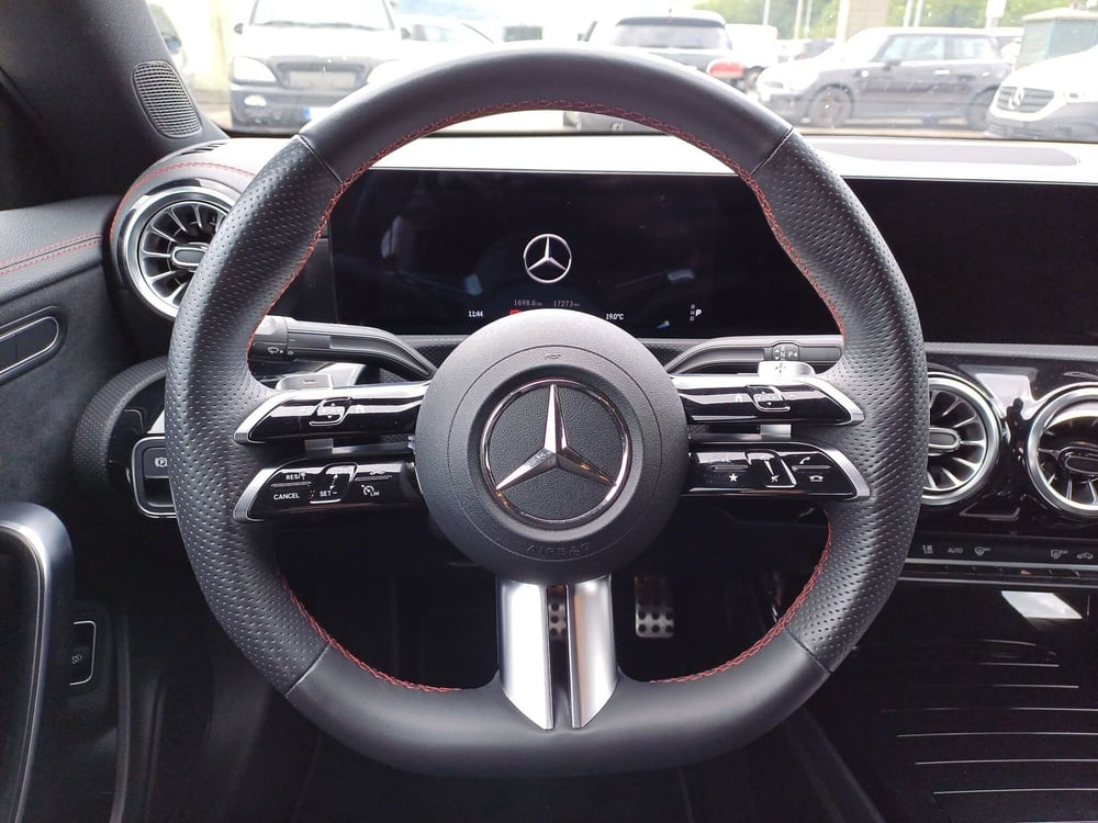 Mercedes-Benz CLA usata  (16)