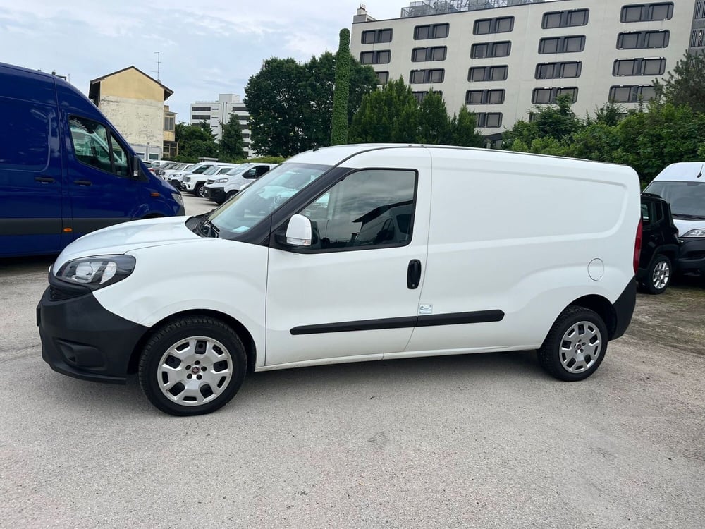 Fiat Doblò Furgone usata a Milano (4)