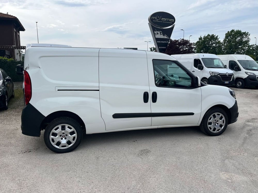 Fiat Doblò Furgone usata a Milano (5)
