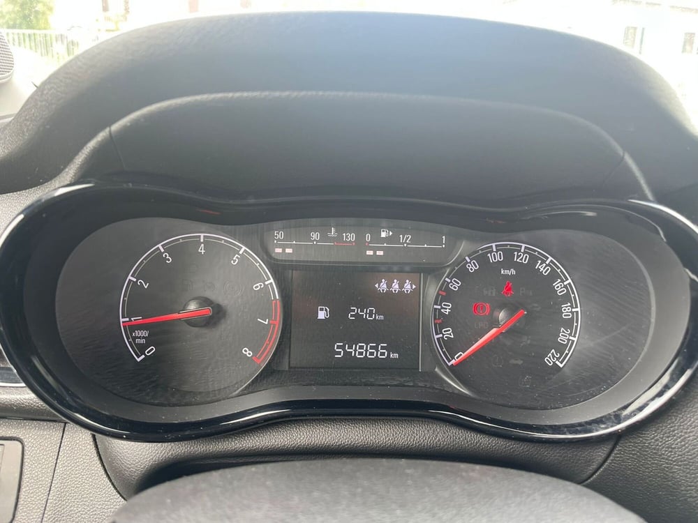 Opel Karl usata a Milano (19)