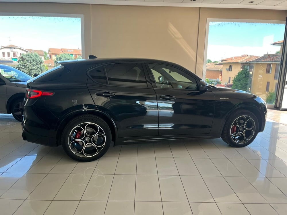 Alfa Romeo Stelvio usata a Milano (5)