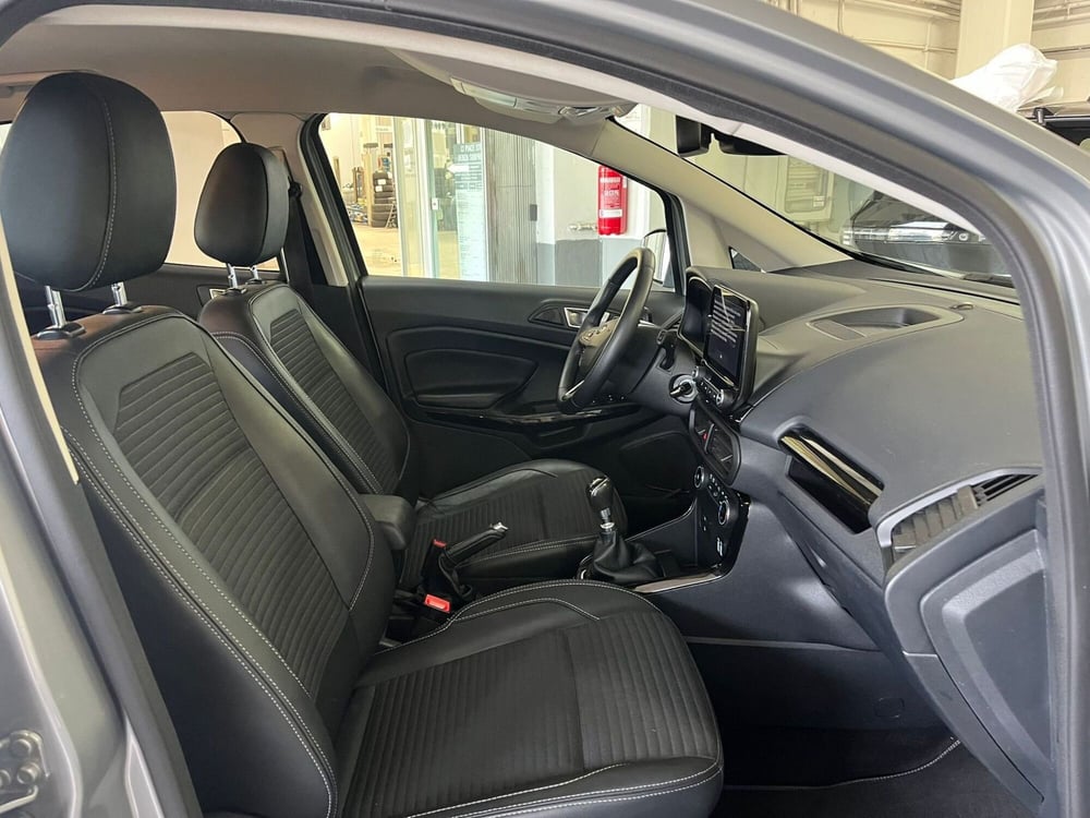 Ford EcoSport usata a Milano (11)