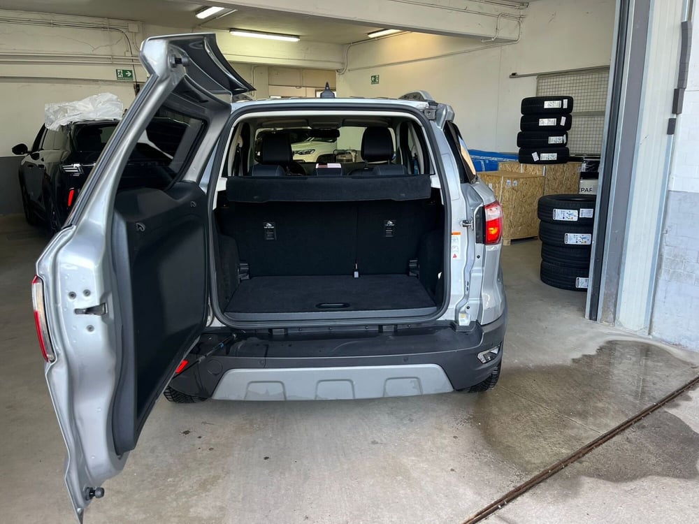Ford EcoSport usata a Milano (9)