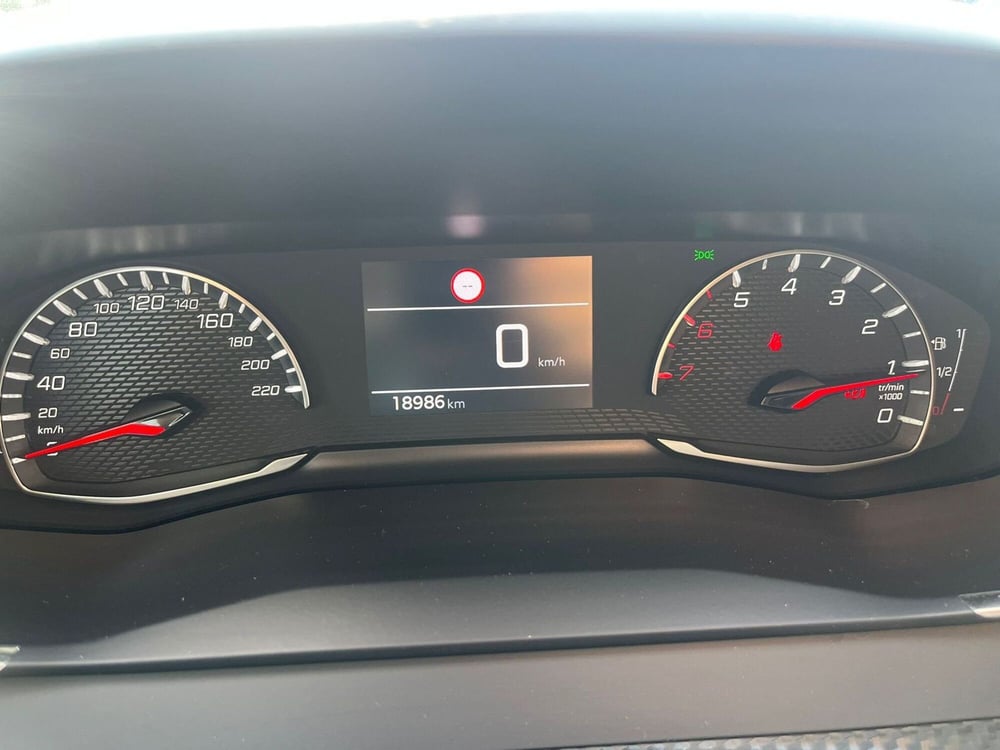 Peugeot 208 usata a Milano (19)