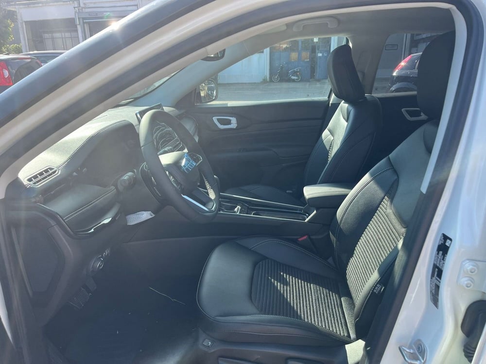 Jeep Compass nuova a Milano (10)