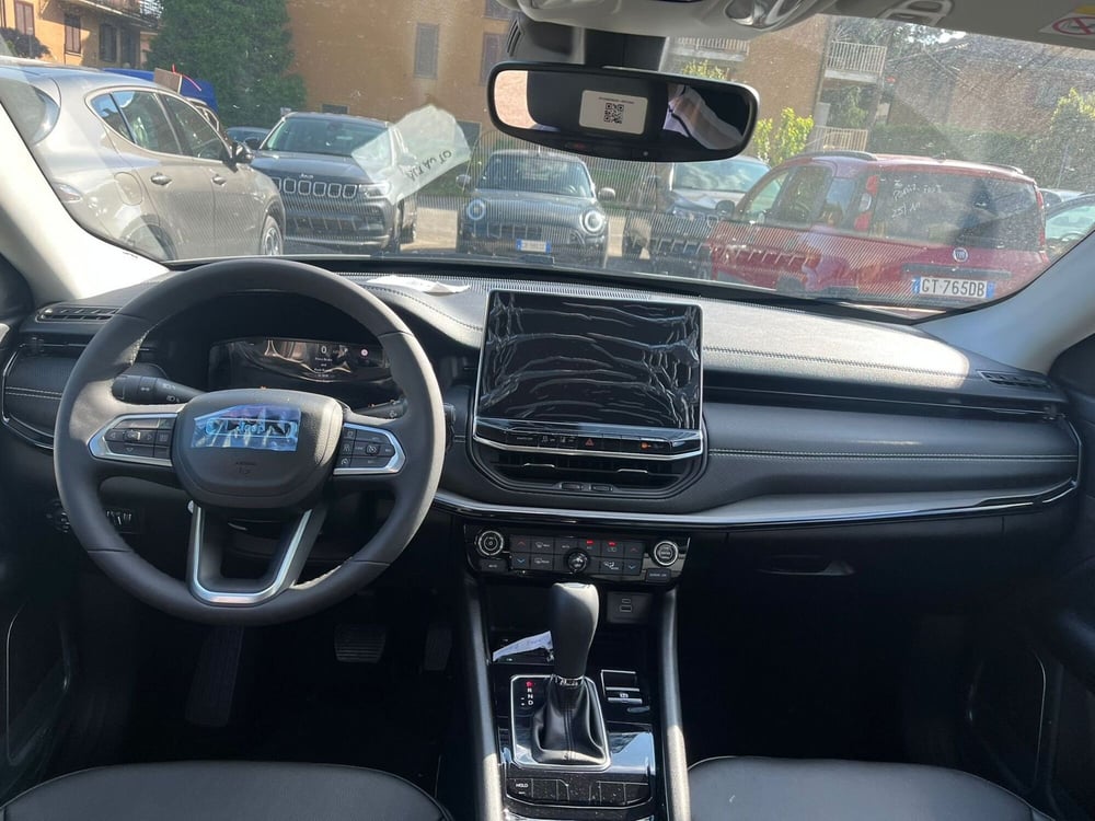 Jeep Compass nuova a Milano (16)