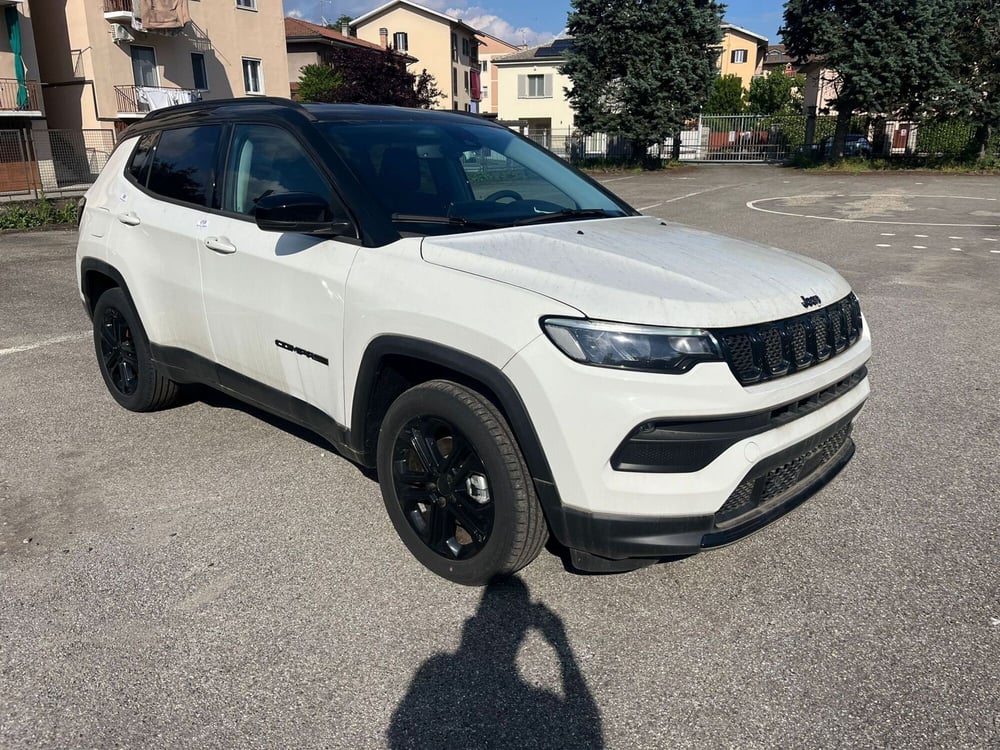Jeep Compass nuova a Milano (2)