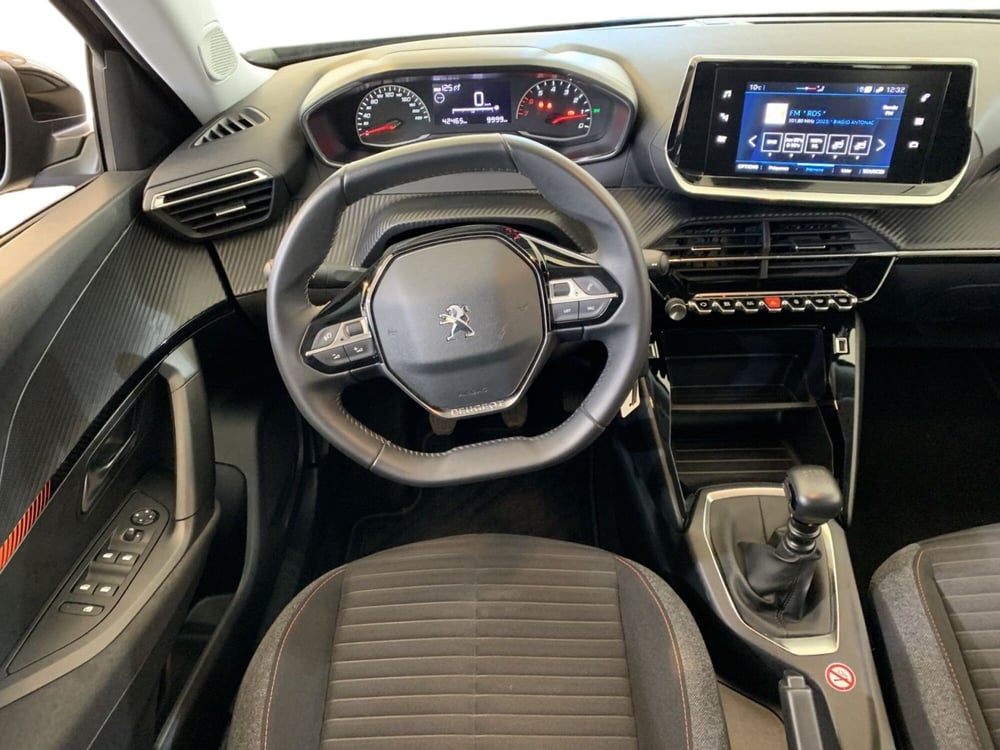 Peugeot 2008 usata a Prato (9)