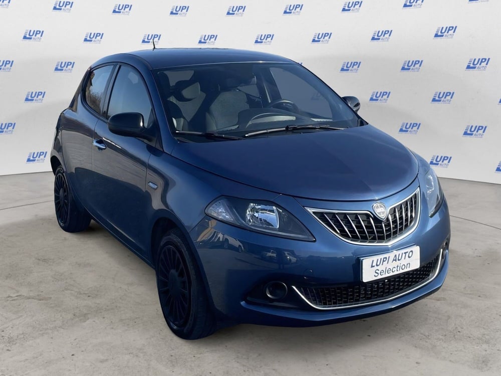 Lancia Ypsilon usata a Firenze (6)