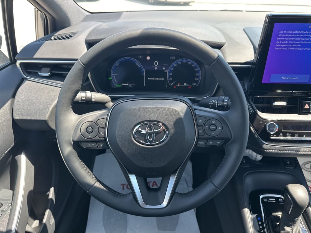 Toyota Corolla Touring Sports nuova a Siracusa (10)