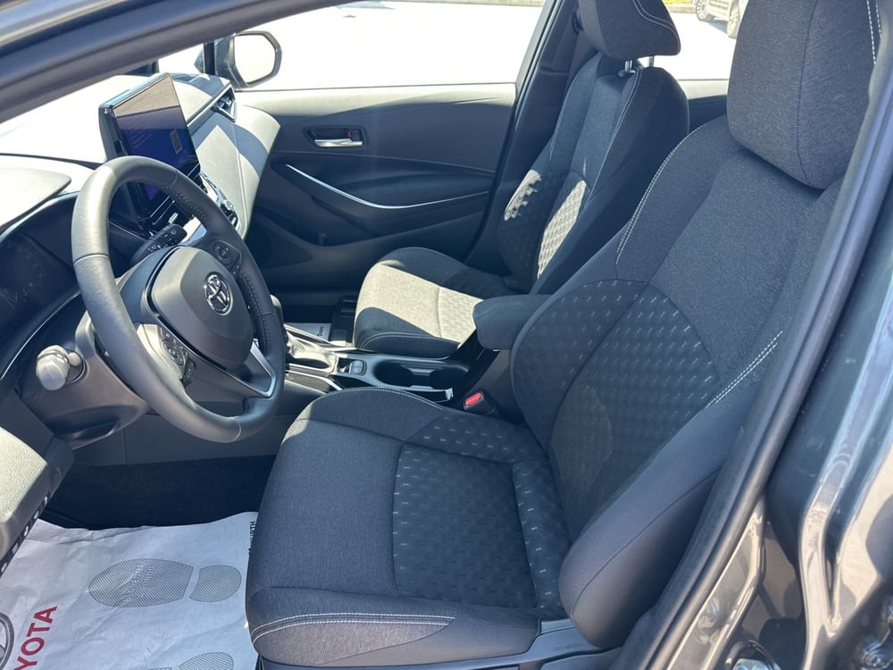 Toyota Corolla Touring Sports nuova a Siracusa (8)