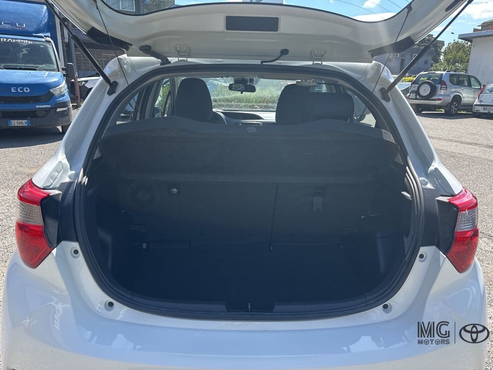 Toyota Yaris usata a Viterbo (15)
