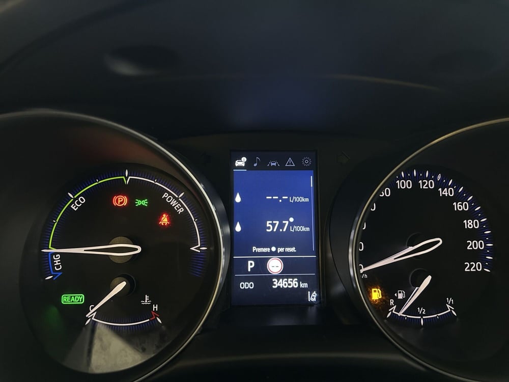 Toyota Toyota C-HR usata a Milano (13)