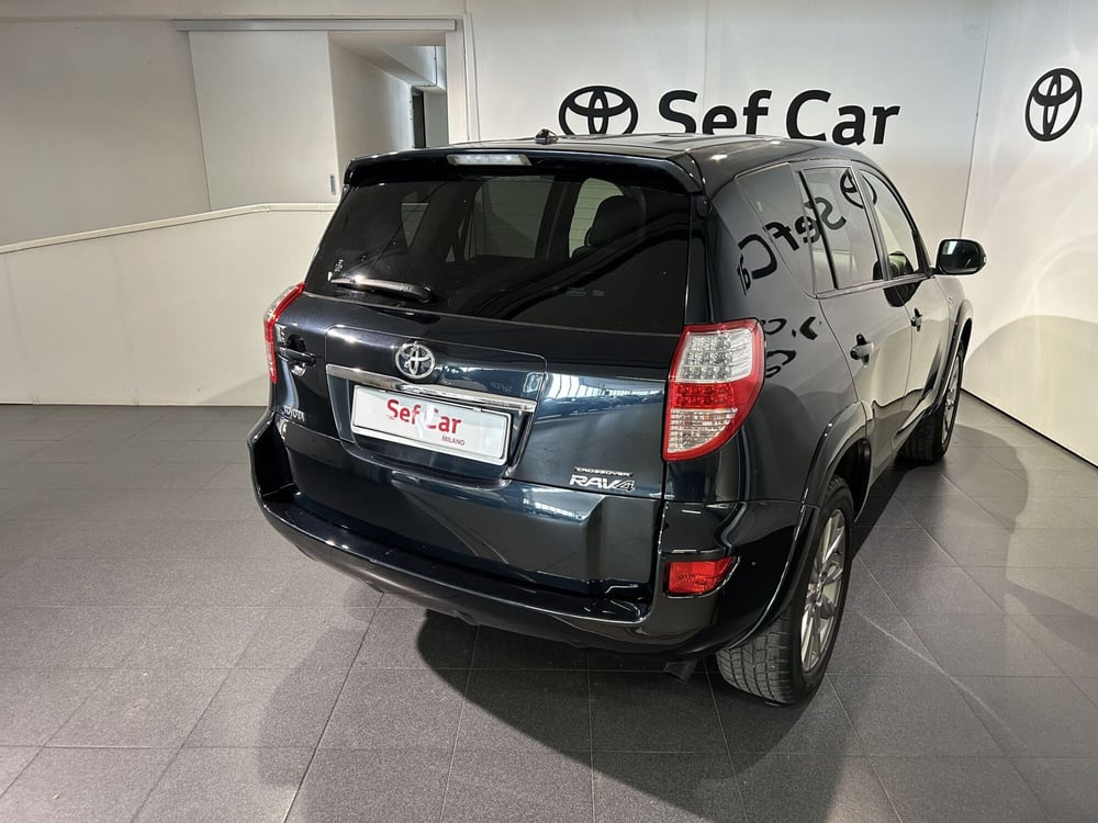 Toyota Rav4 usata a Milano (4)
