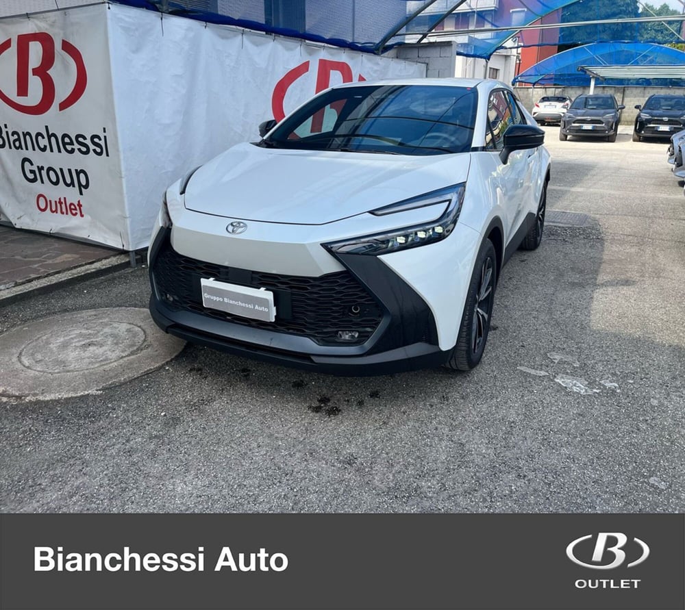 Toyota Toyota C-HR nuova a Cremona