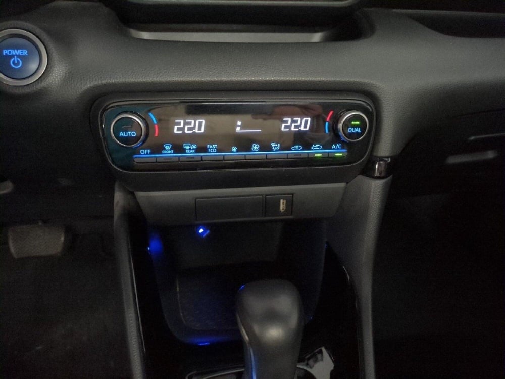 Toyota Yaris usata a Milano (19)
