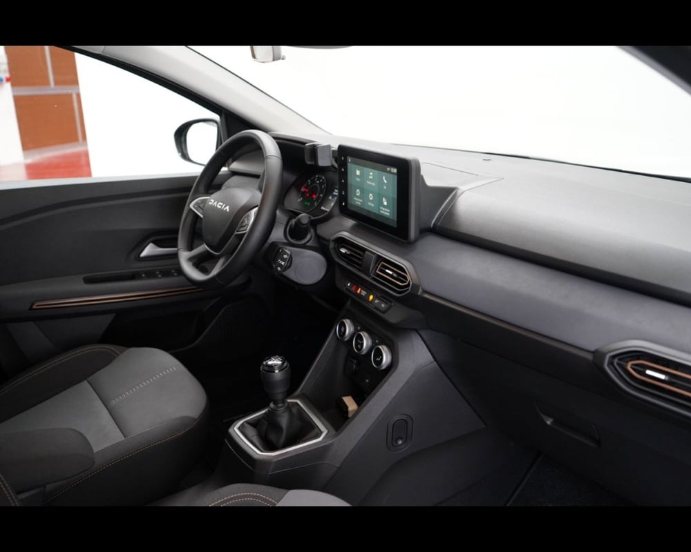 Dacia Sandero usata a Venezia (13)