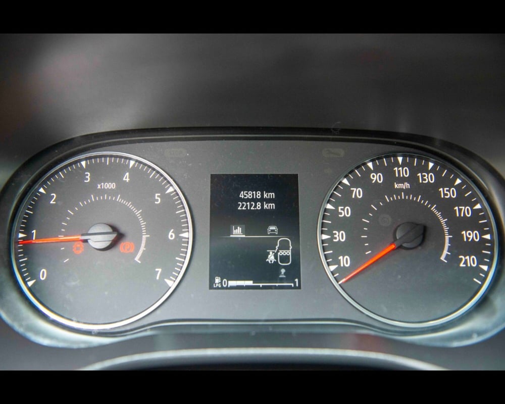 Dacia Sandero usata a Treviso (20)