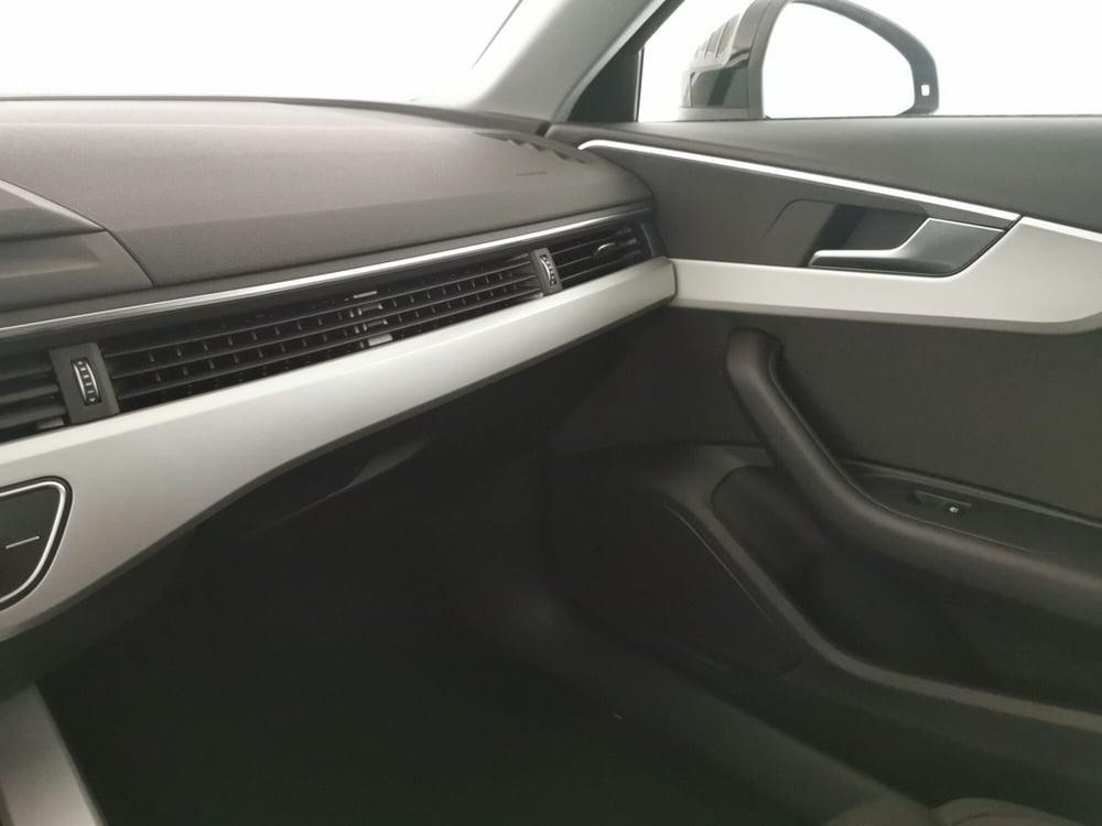 Audi A4 nuova a Chieti (19)