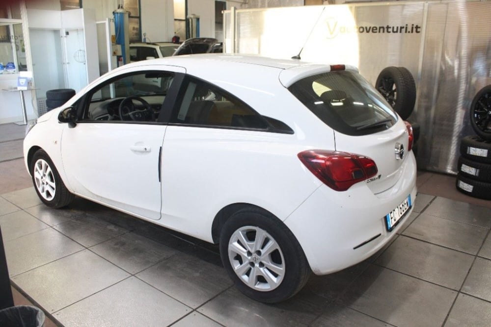 Opel Corsa Coupé usata a Viterbo (4)