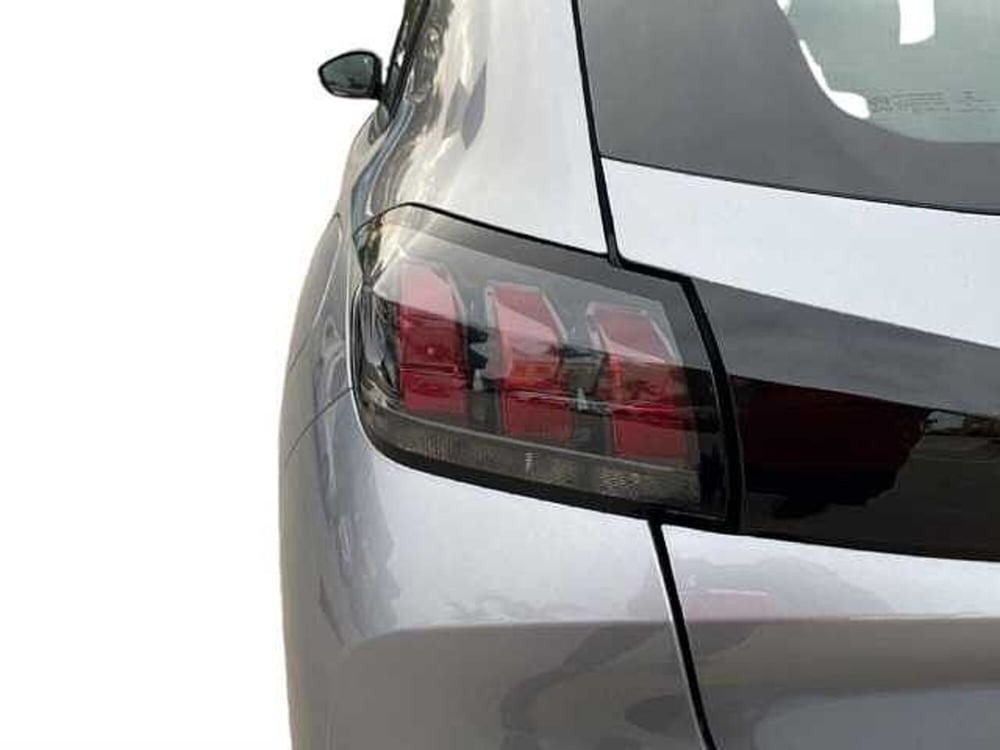 Peugeot 208 usata a Ragusa (10)