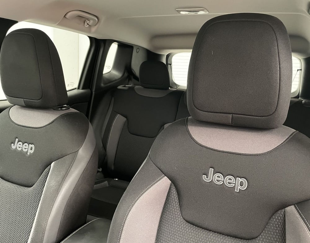 Jeep Renegade usata a Novara (19)