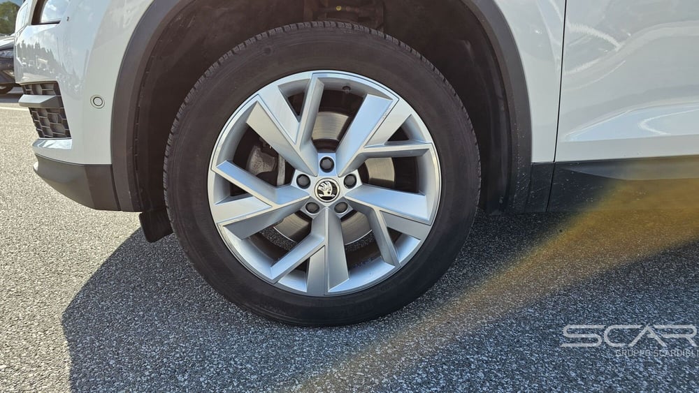 Skoda Kodiaq usata a Livorno (10)
