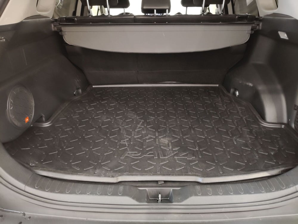 Toyota Rav4 usata a Roma (13)