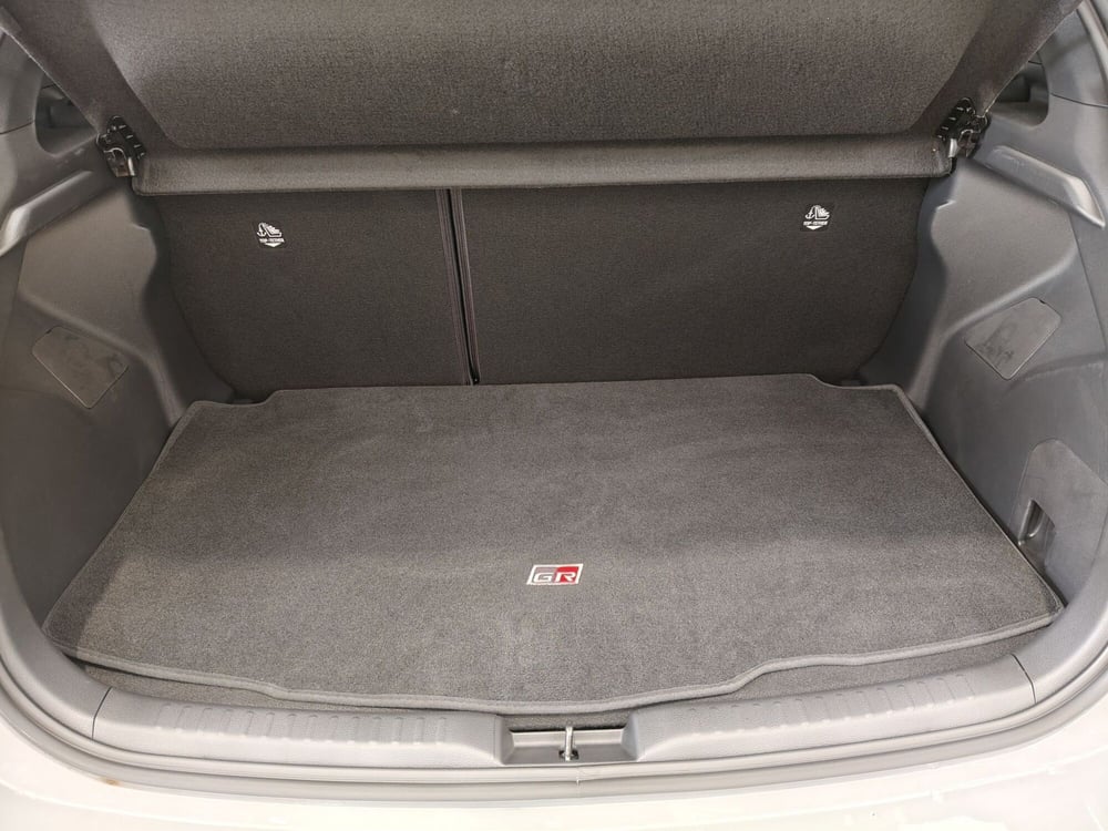 Toyota Yaris GR Sport usata a Roma (14)