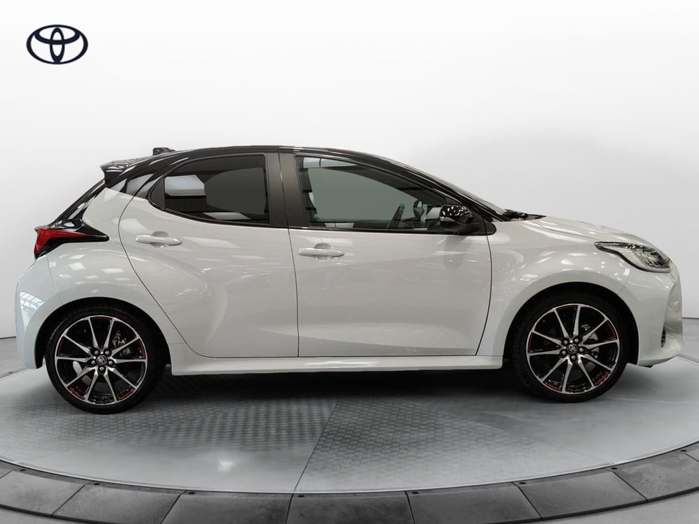 Toyota Yaris GR Sport usata a Roma (18)