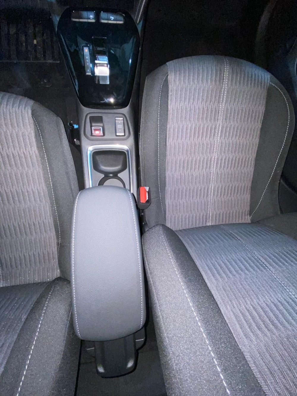 Opel Corsa nuova a Agrigento (17)