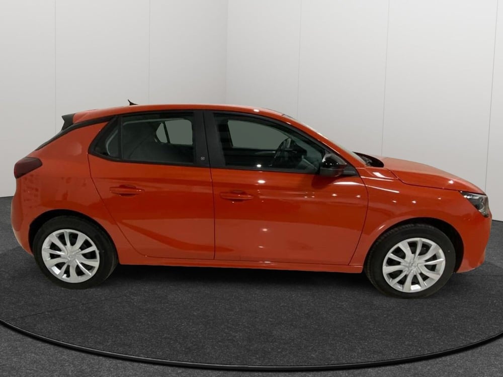 Opel Corsa nuova a Agrigento (2)