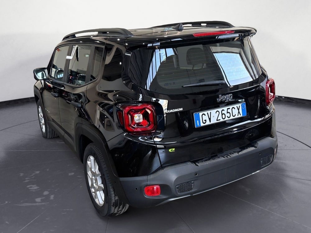 Jeep Renegade nuova a Caltanissetta (4)