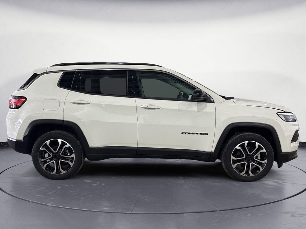 Jeep Compass nuova a Caltanissetta (8)