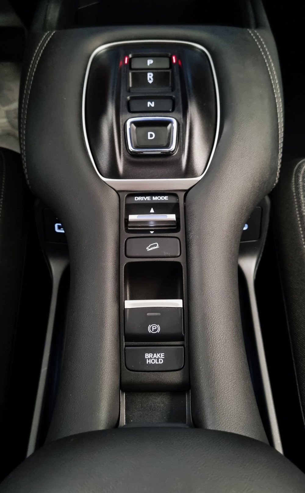 Honda ZR-V usata a Pavia (10)