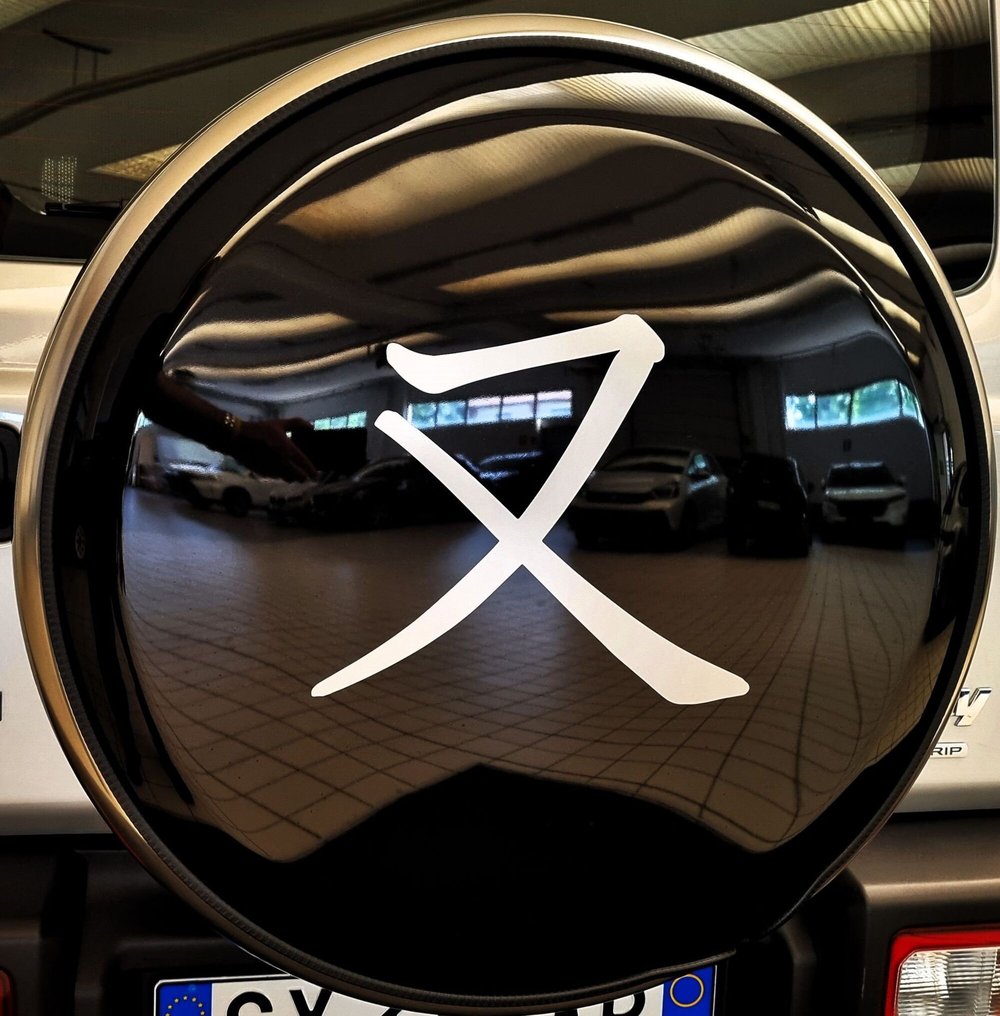 Suzuki Jimny nuova a Pavia (7)